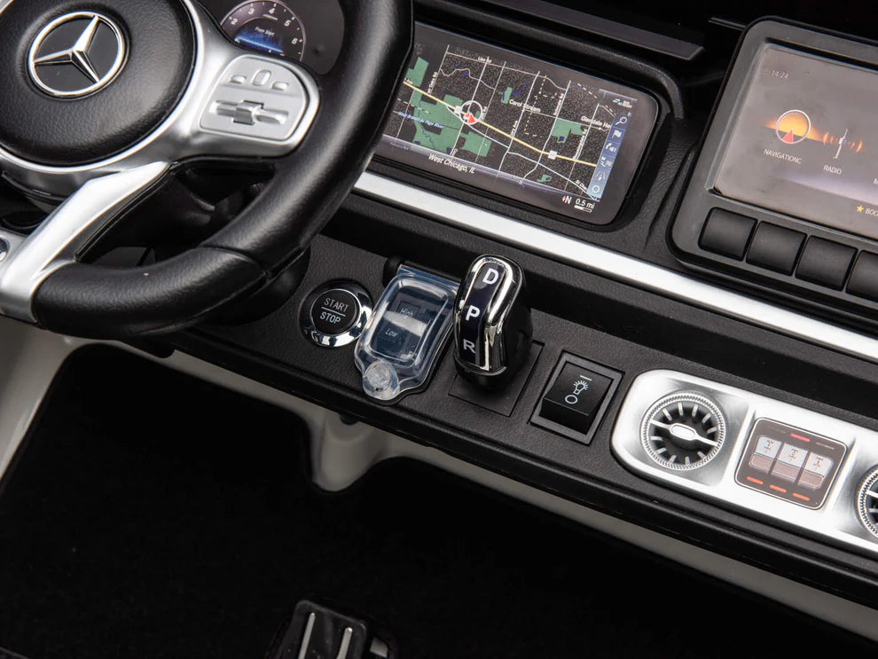 Mercedes-AMG G63 24V 2 Asientos con Control Remoto y Pantalla – Blanco